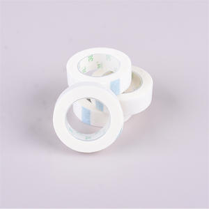 Cinta Adhesiva Médica 3L Tipo A, Blanca, de Tela No Tejida, Transpirable e Hipoalergénica, para Uso Quirúrgico - Product Image 4