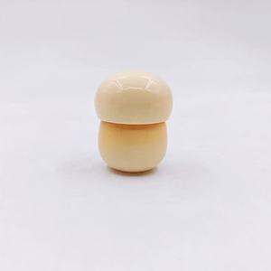 Nuevo 5ml pequeño hongo bálsamo labial labio esmalte botella encantador avellana envase cosmético - Product Image 3