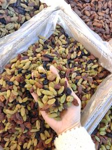 زبيب أسود عضوي عالي الجودة، غني بالنكهة، حلو المذاق، غني بالعناصر الغذائية - Product Image 2