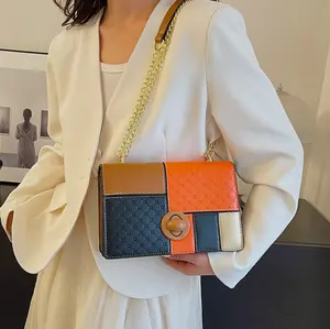 2023新しいファッションハンドバッグ若い女性キルティングレザーハンドバッグパッチワークデザインチェーンクラッチ財布バッグ