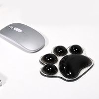 Repose-poignets ergonomique en forme de patte de chat, motif dessin animé mignon, avec coussinets en gel de silicone, tapis de souris doux pour le bureau, en stock