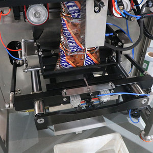 <span class=keywords><strong>Prix</strong></span> d'usine Machine à emballer automatique de sachets de frites de banane plantain croustillant pour aliments feuilletés frites de pomme de terre - Product Image 4