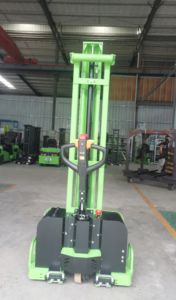 Weliftrich precio de fábrica 500kg autocarga portátil carretilla elevadora apilador eléctrico - Product Image 5