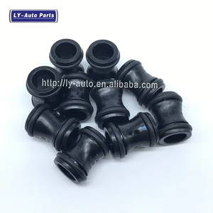 Tuyau de raccordement du <span class=keywords><strong>refroidisseur</strong></span> <span class=keywords><strong>d</strong></span>'<span class=keywords><strong>huile</strong></span> de la pompe à eau de refroidissement 06K121131 pour VW <span class=keywords><strong>Golf</strong></span> Passat pour AUDI A3 A4 - Product Image 3