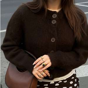 <span class=keywords><strong>Cardigan</strong></span> décontracté <span class=keywords><strong>marron</strong></span> <span class=keywords><strong>foncé</strong></span> en maille bouclée pour l'automne, idéal pour le bureau et les soirées romantiques – Pull tendance boutonné - Product Image 1