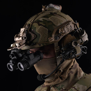 Binocular de visión nocturna modelo <span class=keywords><strong>AN</strong></span>/PVS31 no funcional con compartimento de batería que simula la emisión de luz para la caza - Product Image 5