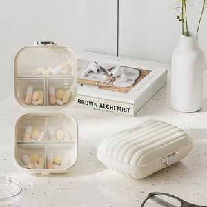 Pastillero Portátil Mini de Plástico PP Desmontable, Caja de Almacenamiento a Prueba de Humedad Compartimentada de Bolsillo para Viajes al Aire Libre - Product Image 1