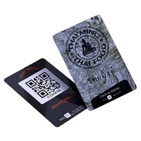 Kartu persegi plastik PVC dengan kode QR NFC213 kartu bisnis kotak Media sosial
