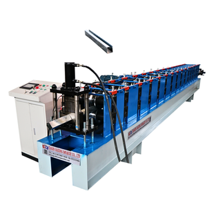 Macchina per la formatura del rotolo della porta della trave inferiore a rullo in schiuma di <span class=keywords><strong>corruga</strong></span> - Product Image 1