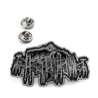 Épingle en émail lettre en argent antique à prix de gros épinglettes personnalisées insigne métallique en alliage de zinc 2d de haute qualité