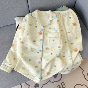 Piyama Beludru Katun Ringan Motif Kartun Kecil Lucu untuk Wanita; Pakaian Luar Ruangan Lengan Panjang Tebal; Set Pakaian Rumah Nyaman untuk Musim Gugur - Product Image 2