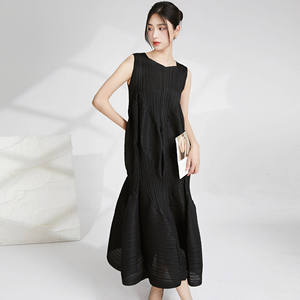 Ottieni IT abiti Miyake spediti rapidamente, i più venduti, in stile casual, <span class=keywords><strong>a</strong></span> trapezio, tinta unita, con design plissettato, abiti da donna larghi e senza maniche. - Product Image 5