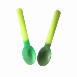 Cuillères en plastique personnalisées et colorées pour crème glacée, changeant de couleur, avec logo - Product Image 3
