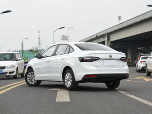 Voiture d'occasion VW Lavida modèle 2023, édition automatique 1.5L neuve, excellent état, vente en gros de voitures d'occasion à prix réduits - Product Image 5