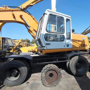 Excavatrice d'occasion, matériel de terrassement HYUNDAI 130W à vendre - Product Image 1