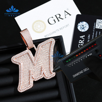 Bijoux Hip Hop Hommes Glacé Personnalisé M Lettre Pendentif 925 Sterling Silver Baguette VVS Moissanite Diamant Nom Initial Pendentif