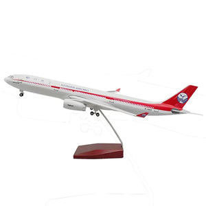 45CM Airbus A350 çin güney havayolları 1:150 gelişmiş simülasyon ışıkları ile Airbus reçine kolye uçak modeli açtı - Product Image 5