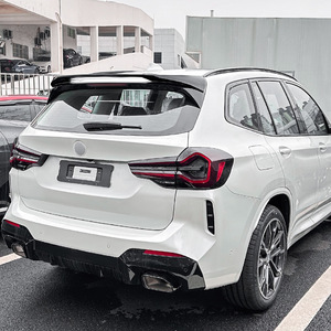 Alerón trasero BMW en negro piano con textura de fibra de carbono, alerón de maletero en forma de ala de ABS para X3 G01 M Sport 2018-2024 - Product Image 2