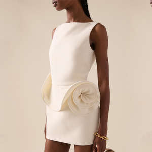 Новое 2026 года, хит продаж: короткое женское платье с 3D цветами, розовое, для вечеринок, сексуальное, без спинки, без рукавов, с U-образным вырезом, облегающее, элегантное - Product Image 2