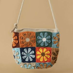 Derniers accessoires de mode : Sac à main élégant en laine de lait tressée à la main au crochet, style princesse, pour bébé, sac à bandoulière tendance - Product Image 5