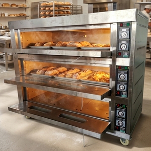 Forno Elettrico Industriale Commerciale a 3 Piani con 9 Teglie, Forno per Pane a 6 Teglie per Panetterie, Ristoranti e Hotel - Product Image 1