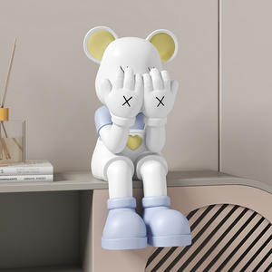 Oso Violento, Decoración Grande de Resina para Sala de Estar, para Colocar Junto al Mueble de TV o Sofá, Adorno Artístico de Oso Kawaii Pintado a Mano - Product Image 3