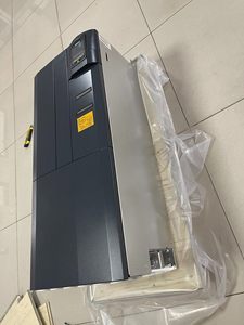 MICROMASTER Serie 440 6SE6440-2UD37-5FB1 PLC de 75kW - Product Image 5