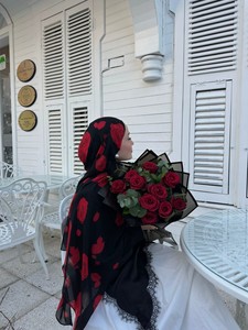 Pañuelo largo de lujo con estampado de rosas rojas, de poliéster, algodón y viscosa, para mujer, hiyab islámico de 180*80 cm. - Product Image 5