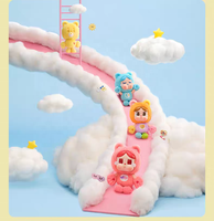 Nouvelle collection 2026 : Pendentif en vinyle et peluche en forme de cœur, série Care Bear, ours qui pleure, authentique Pop Mart, boîte mystère