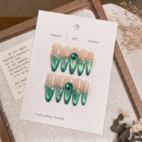 Ongles en acrylique de haute qualité à presser, ongles en acrylique faits à la main de luxe avec motifs, fournisseur d'ongles artificiels