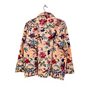 เสื้อเชิ้ตชุดนอนแขนยาวลายดอกไม้ ผ้าฝ้ายทอ 100% เสื้อเชิ้ตผู้ชายสำหรับใส่ลำลองช่วงฤดูใบไม้ผลิ มีกระเป๋า ของขวัญสำหรับเธอ - Product Image 3