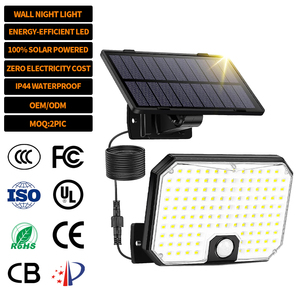 Lampada Solare da Giardino EGH di Alta Qualità, 124 LED, IP44 Impermeabile, con Sensore di Movimento - Product Image 1