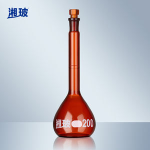 เครื่องแก้วในห้องปฏิบัติการแก้วขนาด250มล. 500มล. 1000มล. ขวดปริมาตรแอมเบอร์ใส - Product Image 2