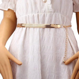 เข็มขัดโซ่คาดเอวผู้หญิงสไตล์ยุโรปและอเมริกา  ตกแต่งด้วยโลหะรูปทรงเรขาคณิตสีทอง  ปรับขนาดได้  เครื่องประดับแฟชั่นสำหรับใส่ทุกวัน - Product Image 1