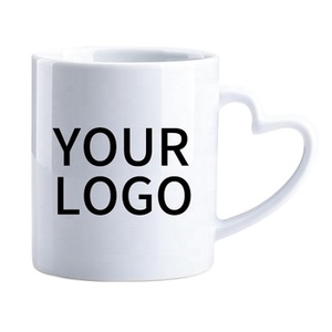 <span class=keywords><strong>Taza</strong></span> blanca en forma de corazón con mango marca <span class=keywords><strong>taza</strong></span> pareja <span class=keywords><strong>taza</strong></span> de café de cerámica recuerdo de boda <span class=keywords><strong>taza</strong></span> de agua <span class=keywords><strong>personalizada</strong></span> DIY con fotos - Product Image 1