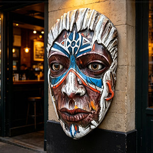 Sculpture murale personnalisée en fibre de verre, masque humain en résine peinte style rétro, statue décorative à suspendre pour entrée de bar, restaurant, pub - Product Image 2