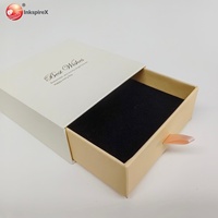 Boîte à bijoux en papier avec logo personnalisé imprimé en feuille d'or rose, boîte à anneaux avec couvercle et base, boîte cadeau pour bijoux