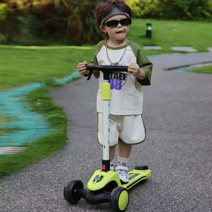 Patinete plegable 3 en 1 para niños con luces, altura ajustable, para niños de 3 a 6 años, vehículo de dos ruedas para montar y deslizarse. - Product Image 1