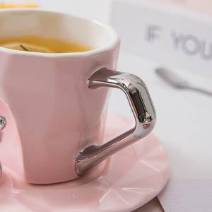Creative Bear 3D Shape 220ml Office Drinking Water Tea <b>Cups</b> Ceramic Coffee <b>Cup</b> and Saucer Set Coffe Mug Set With Spoon - Product Image 5