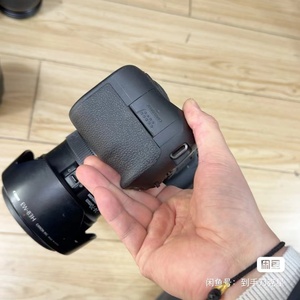Kit USD930 = USD532 EOS 6D2 <span class=keywords><strong>6D</strong></span> <span class=keywords><strong>mark</strong></span> <span class=keywords><strong>2</strong></span> + USD398 objectif 24-70mm F4 Canons Appareil photo numérique reflex numérique d'occasion original avec objectif - Product Image 5