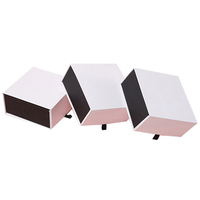 Boîte cadeau magnétique pour montre intelligente avec insert en mousse, boîte cadeau magnétique en verre de luxe personnalisée, emballage en carton pour cadeau homme