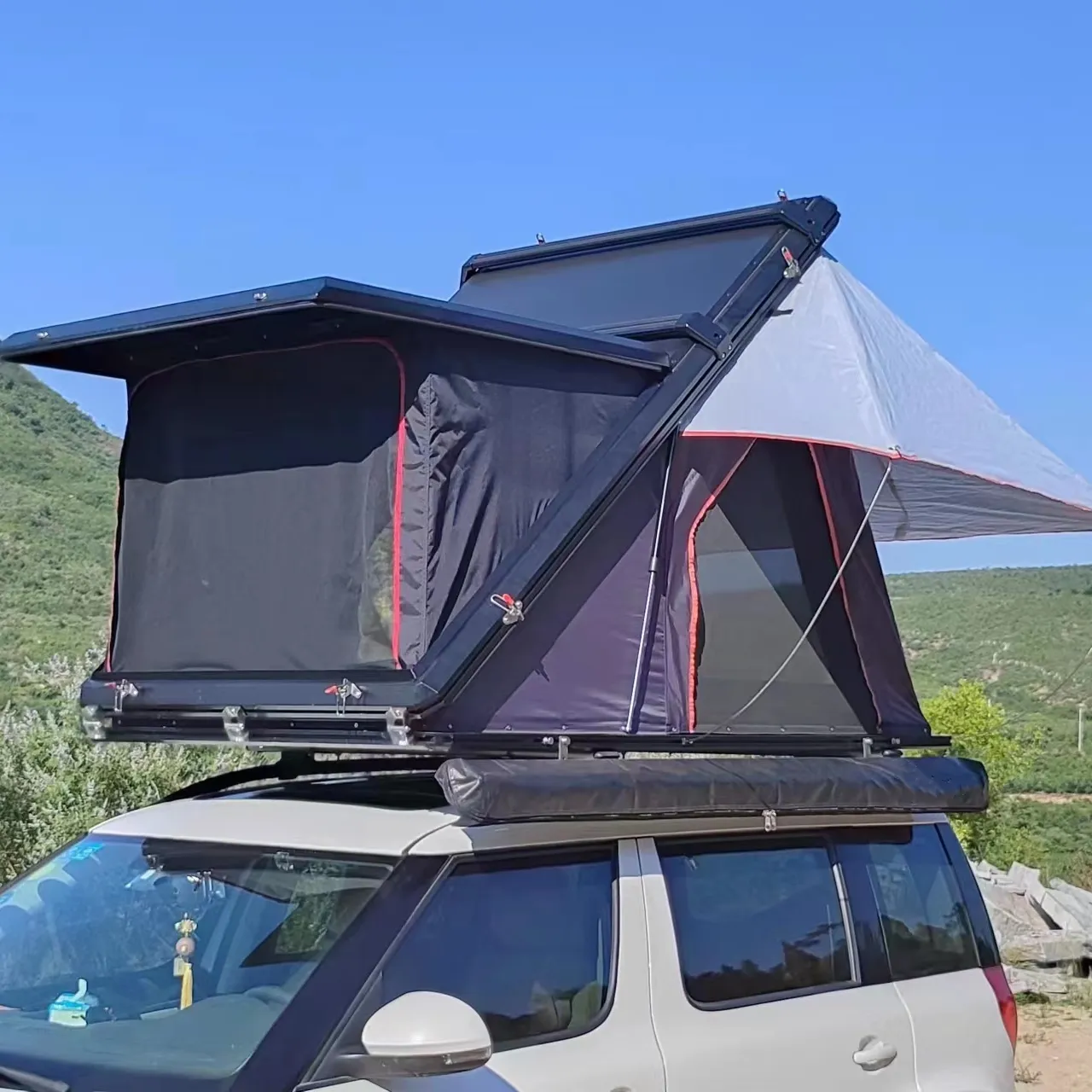 Tenda da campeggio con tetto dritto in materiale di alluminio di nuovo Design