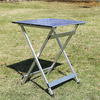 Table de camping pliante d'extérieur, design moderne en aluminium léger, mobilier extensible et imperméable pour villa et cour