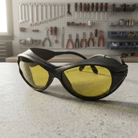 Lunettes de sécurité laser industrielles professionnelles 1064nm en silice fondue 7mm d'épaisseur, nouvelles lunettes de protection laser pour laser à fibre