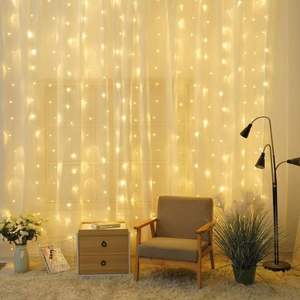 Tenda LED Luminosa 2x1m, 3.6W, Luce Calda, IP44 - Ideale per Decorazioni, Eventi e Ambienti Accoglienti. - Product Image 2