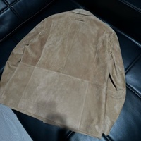 Veste Safari en Daim Camel pour Homme, en Cuir Véritable de Mouton Hybride Importé, Manteau de Chasse avec Poches à Rabat – Vente en Gros