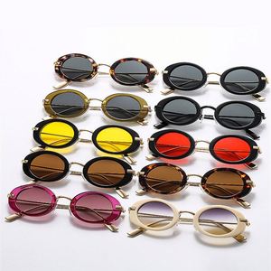 Gafas de Sol Ovaladas Vintage con Logotipo Personalizado para Hombre y Mujer, Montura Pequeña, UV400, Metálicas, Estilo Punk, Redondas - Product Image 6