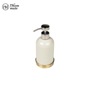 Accessoires <span class=keywords><strong>d</strong></span>'hôtel pour service en <span class=keywords><strong>chambre</strong></span> : porte-savon, plateau, boîte à articles de toilette, support pour télécommande, couvercle pour bloc-notes - Product Image 4