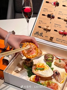 Venta al por mayor personalizar para llevar papel de cartón desechable comida Bento almuerzo caja de <span class=keywords><strong>sushi</strong></span> con compartimentos - Product Image 6