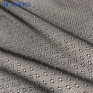<span class=keywords><strong>Tela</strong></span> de Malla de Poliéster 100% Suave de Alta Calidad con Diseño de Orificios Único para Vestidos de Mujer y Prendas de Moda - Product Image 2